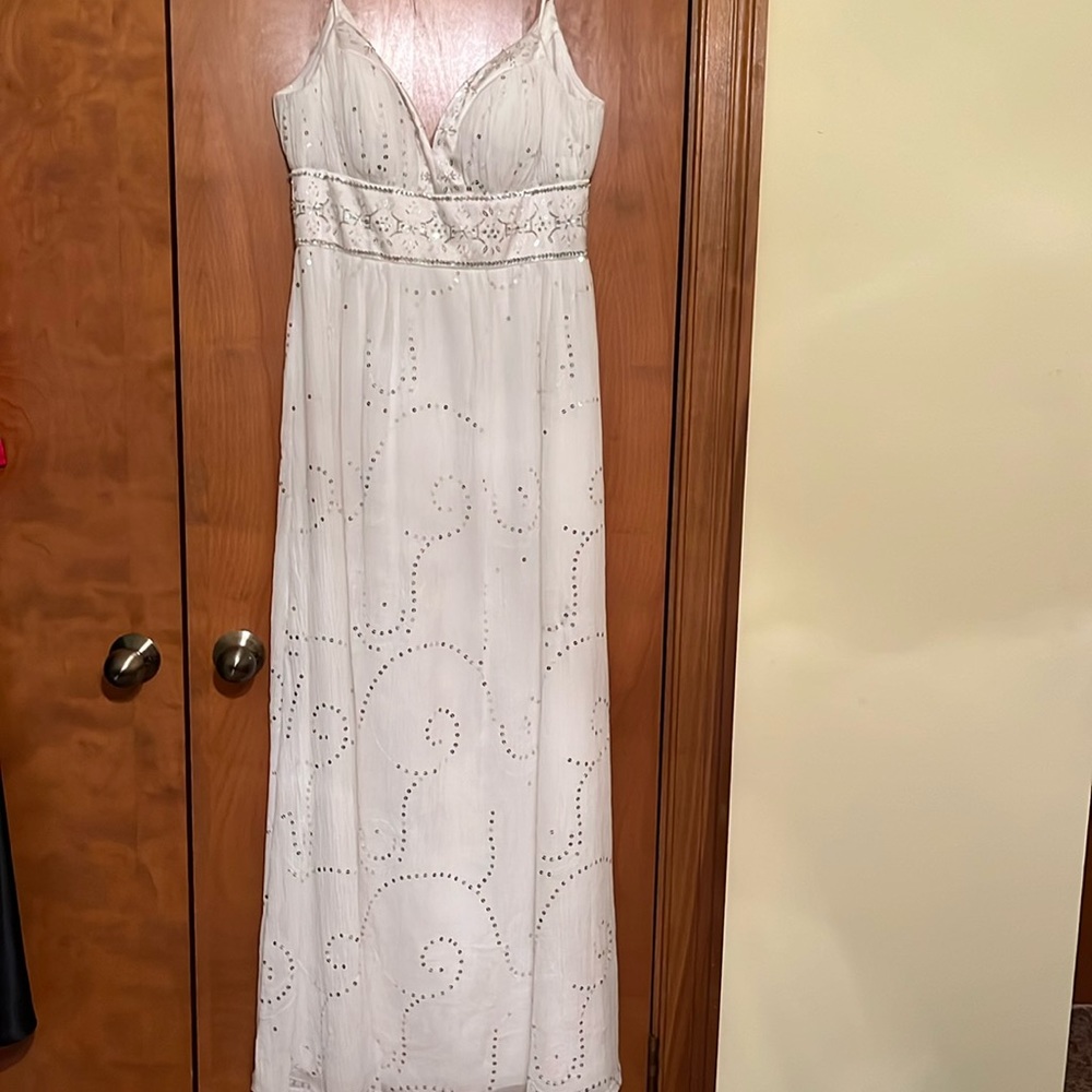 OCOC White Sequined dress size 8